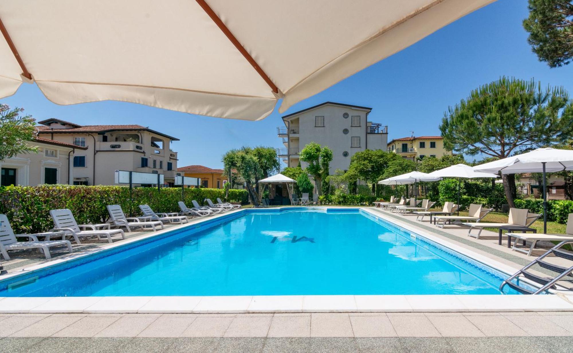 Hotel Apuana Marina di Pietrasanta Zewnętrze zdjęcie