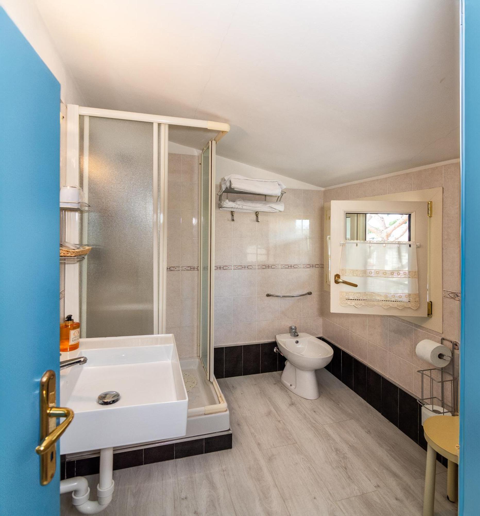 Hotel Apuana Marina di Pietrasanta Zewnętrze zdjęcie