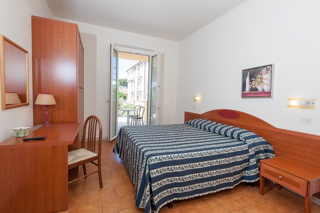 Hotel Apuana Marina di Pietrasanta Zewnętrze zdjęcie