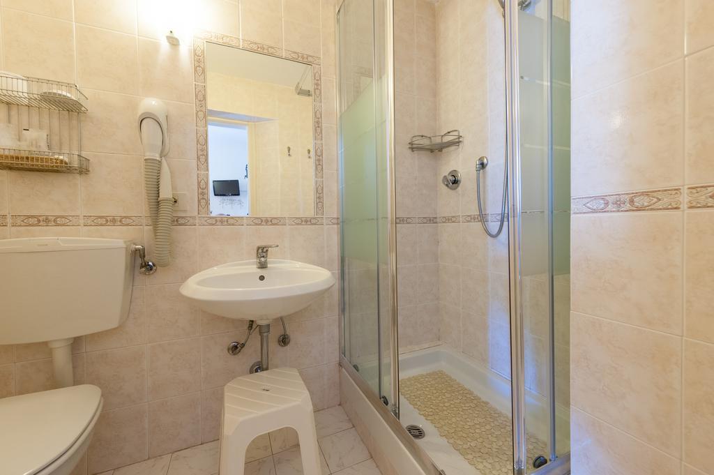 Hotel Apuana Marina di Pietrasanta Zewnętrze zdjęcie